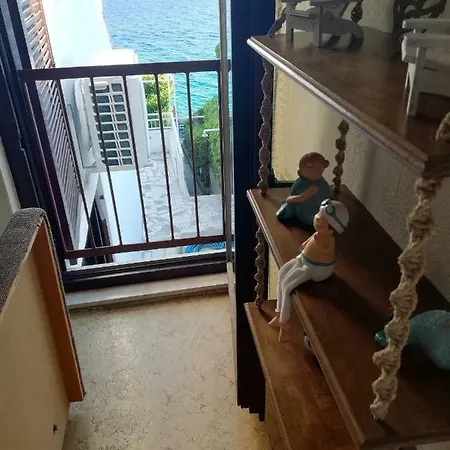 Holiday home Vacation Mirjana Seget Vranjica