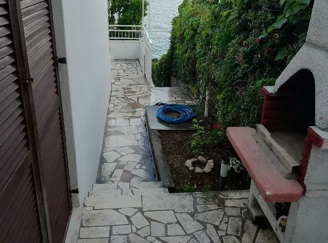 Vacation Mirjana Semesterbostad Seget Vranjica